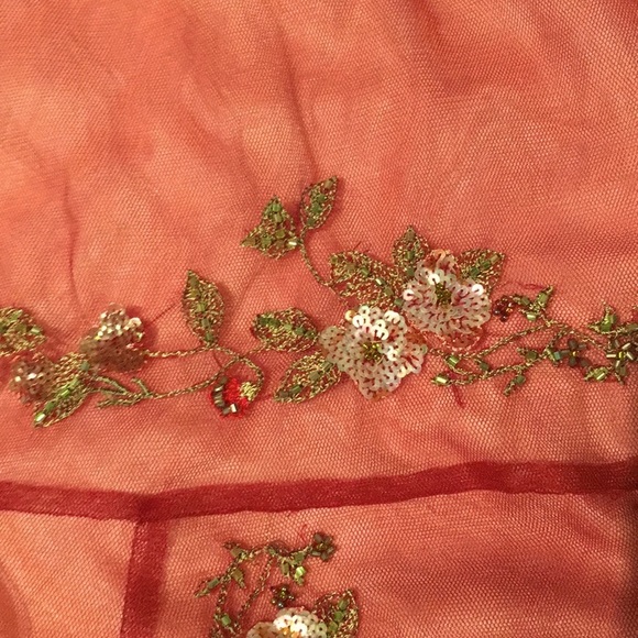 Vintage BCBG Holiday Dress Beaded red mesh size 2 - Picture 6 of 6